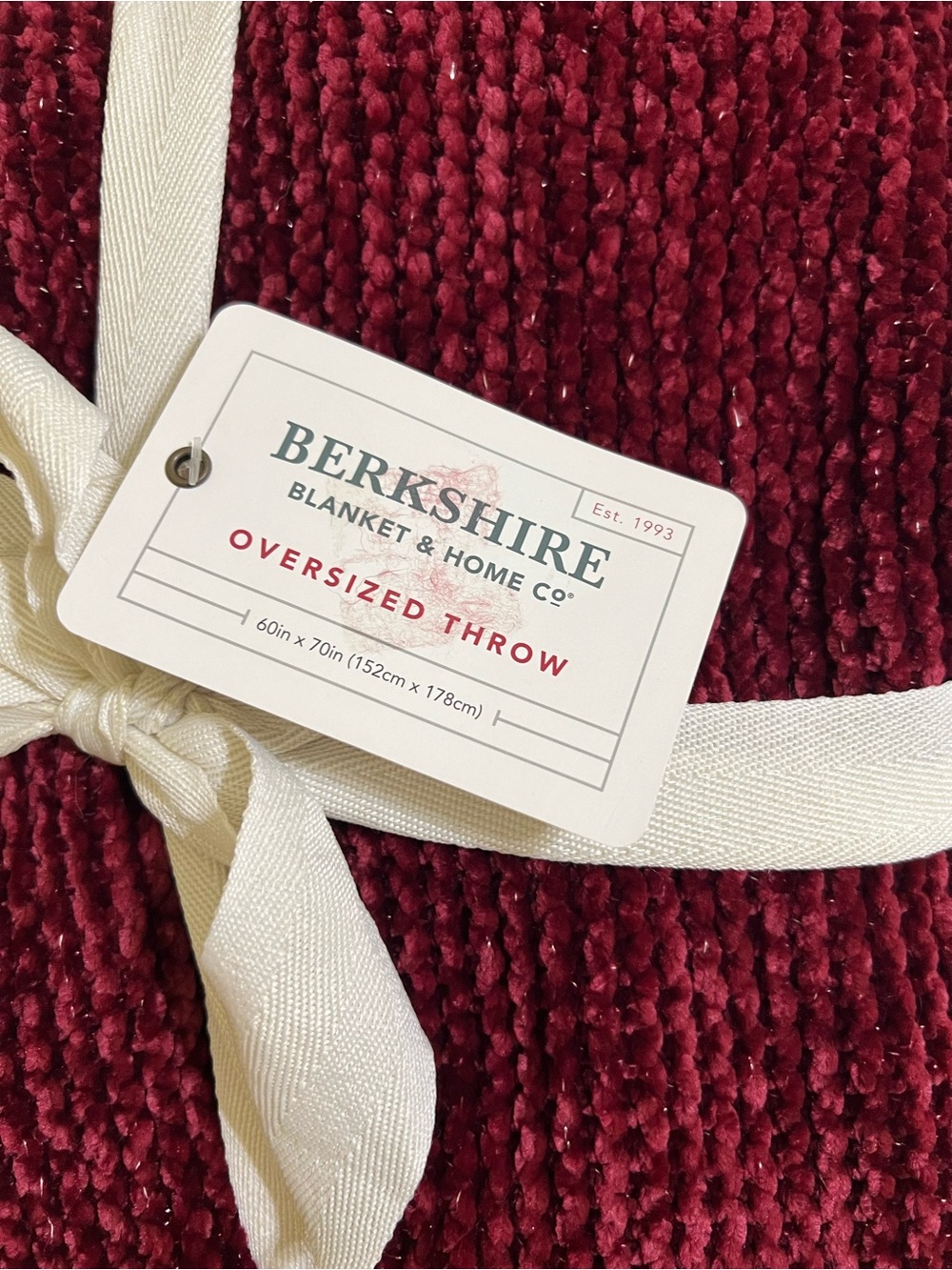 Berkshire Oversized Chenille Throw Blanket - Burgundy NWT - Picture 2 of 4